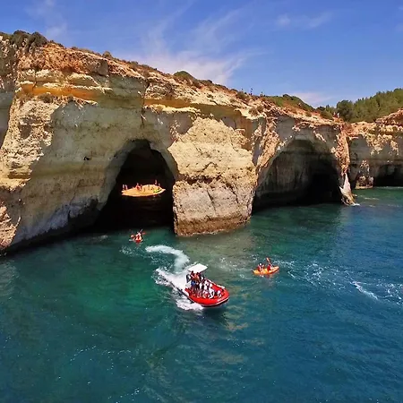 Holiday Home In Albufeira Near Marina & Pool Albufeira
