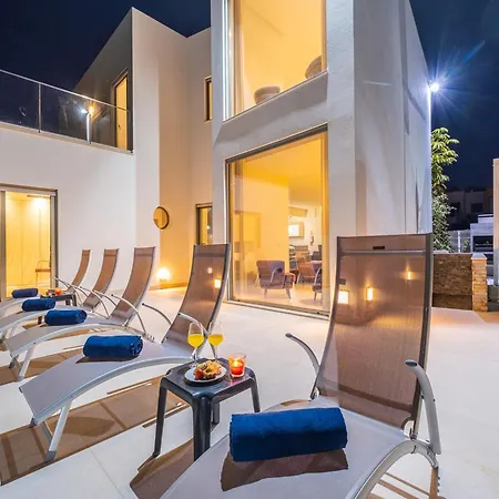 Holiday Home In Albufeira Near Marina & Pool Villa Albufeira